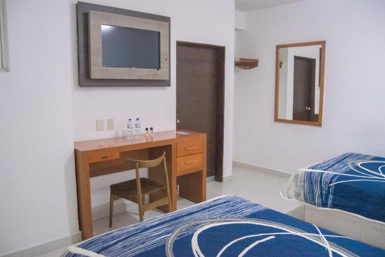 Hotel Niza Zona Piel ليون المظهر الخارجي الصورة