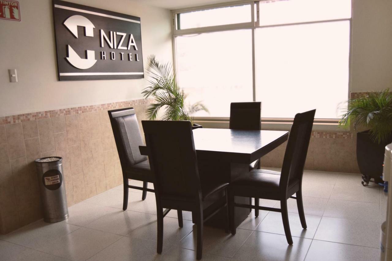 Hotel Niza Zona Piel ليون المظهر الخارجي الصورة
